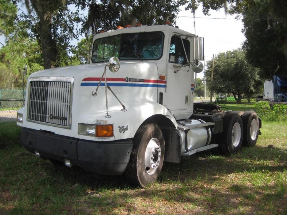 1995 International Eagle 9200  Conventional - Day Cab