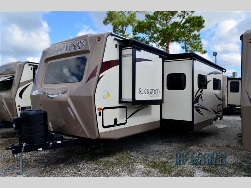 2017 Forest River Rockwood Ultra Lite 2905WS