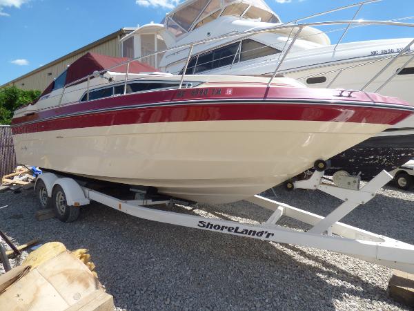 1987 Sea Ray 250 Sundancer