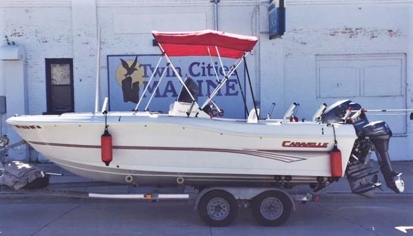 2004 Caravelle Sea Hawk 200 Center Console