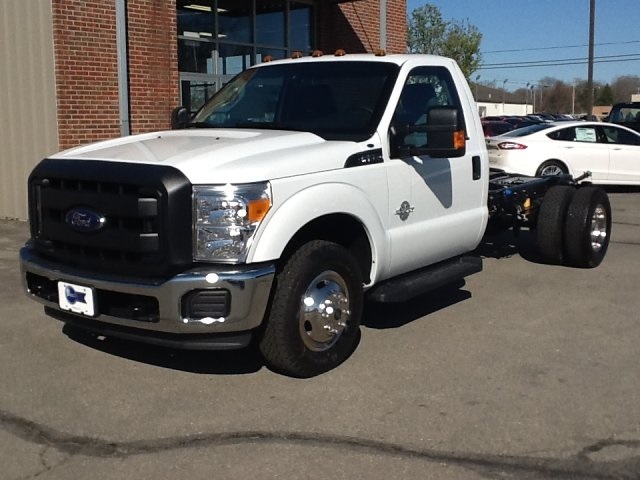 2016 Ford F-350sd  Cab Chassis