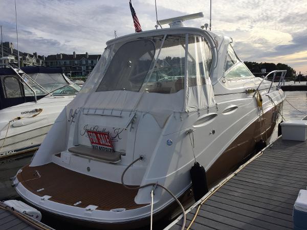 2009 Rinker 360 Express Cruiser