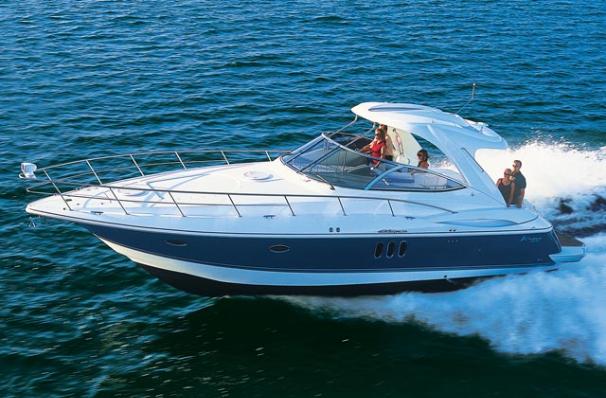 2009 Cruisers Yachts 420 Express