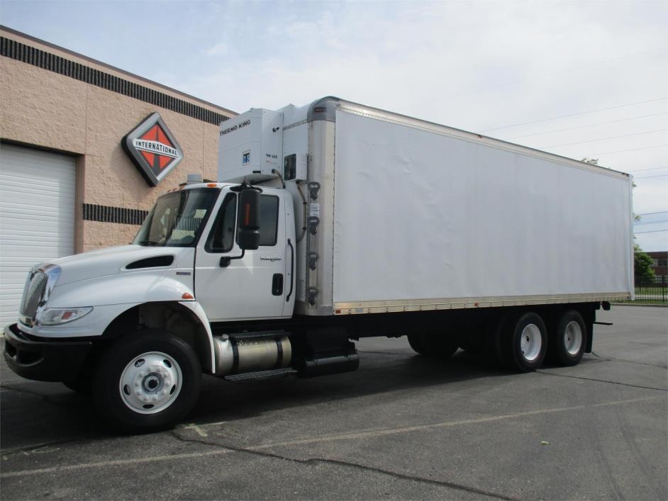 2011 International Durastar 4400  Refrigerated Truck