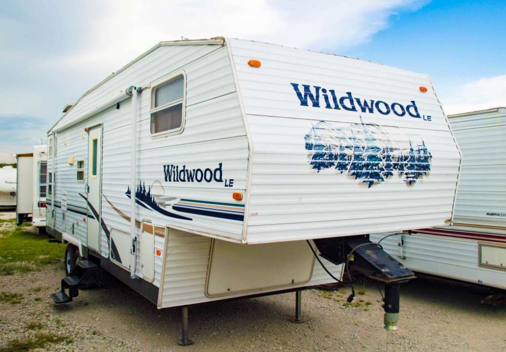 2005 Forest River Wildwood 28BH