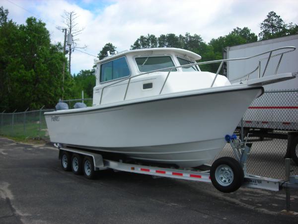 2014 Parker 2520 XLD Sport Cabin