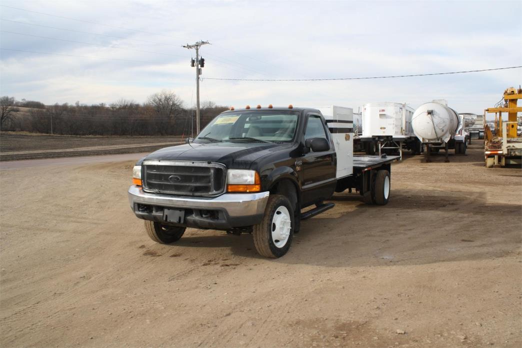 1999 Ford F450  Flatbed Truck