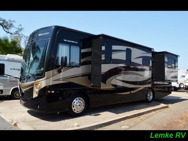 2014 Fleetwood Excursion 33D