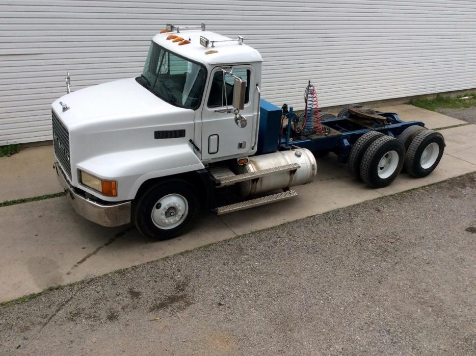 1994 Mack Ch613  Conventional - Day Cab