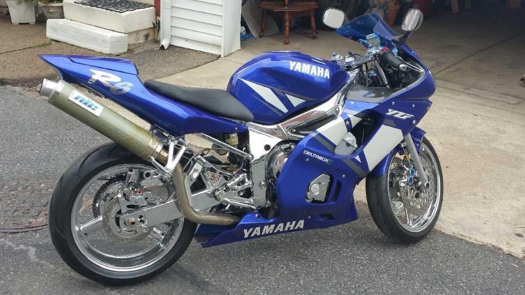 2001 Yamaha YZF R6