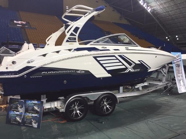 2016 Chaparral 244 SUNESTA XTREME