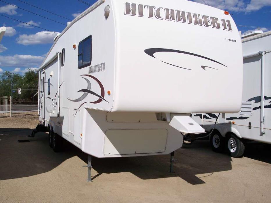 2003 Nuwa Hitchhiker II 32 RLBG