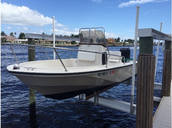 1994 Boston Whaler Outrage