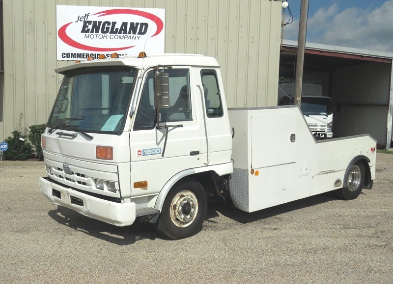 1994 Nissan Ud1800