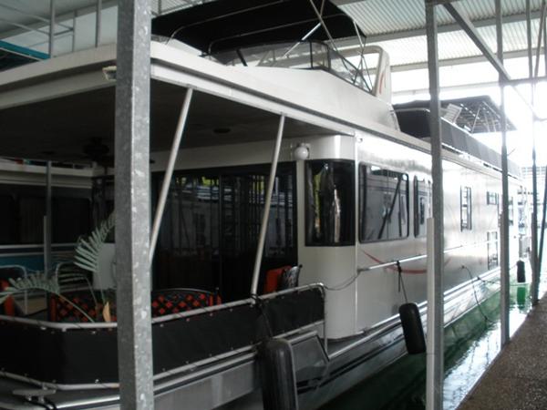 1992 STARDUST 16x69 Houseboat