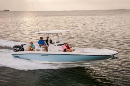 2016 Boston Whaler 270 Dauntless