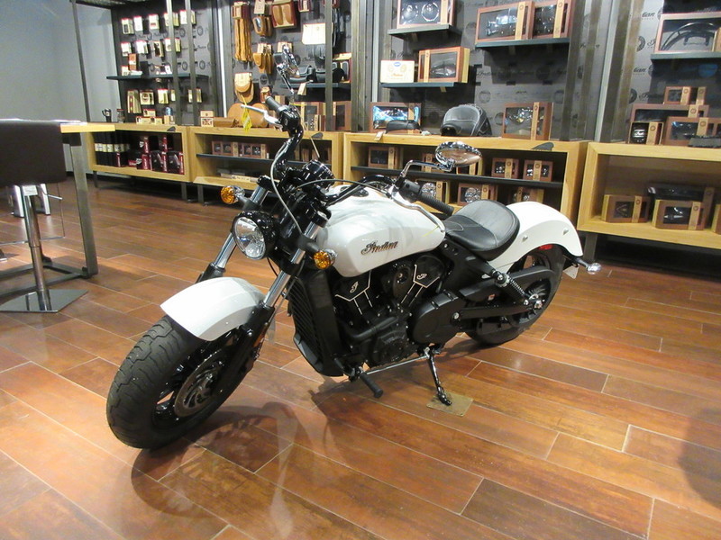 2017 Indian Springfield - Two-Tone Option