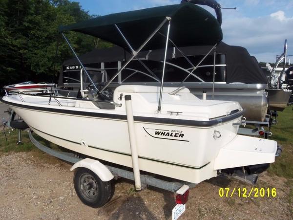 1998 Boston Whaler 15' Rage