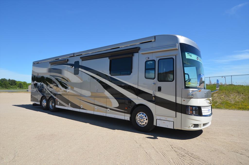 2017 Newmar Mountain Aire 4553