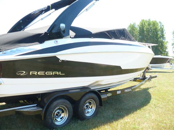 2017 Regal 2500 Bowrider