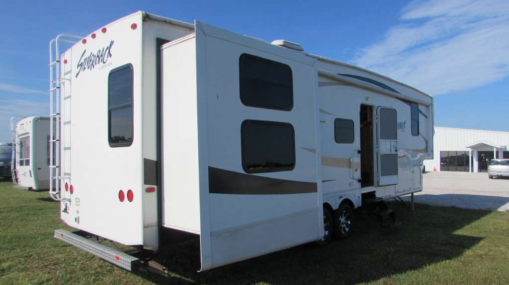 2010 Forest River Cedar Creek M-31B