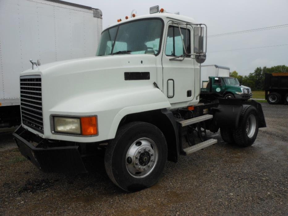 2000 Mack Ch612  Conventional - Day Cab
