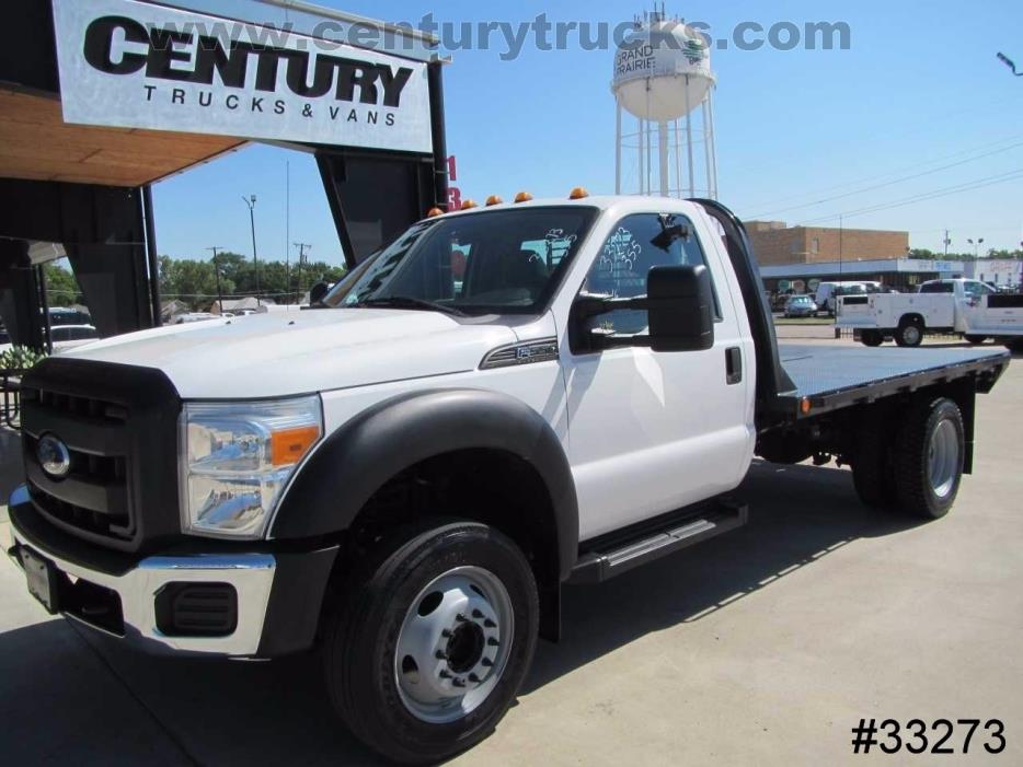 2011 Ford Super Duty F-550 Drw  Flatbed Truck