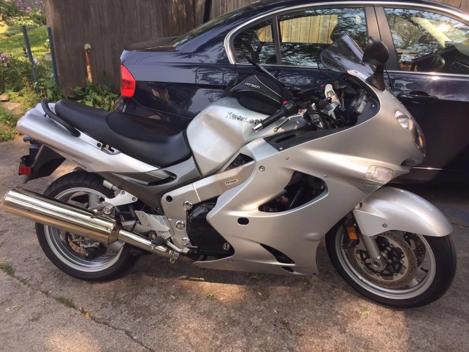 2000 Kawasaki Ninja ZX-9R