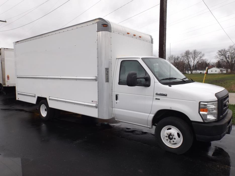 2010 Ford E350  Box Truck - Straight Truck