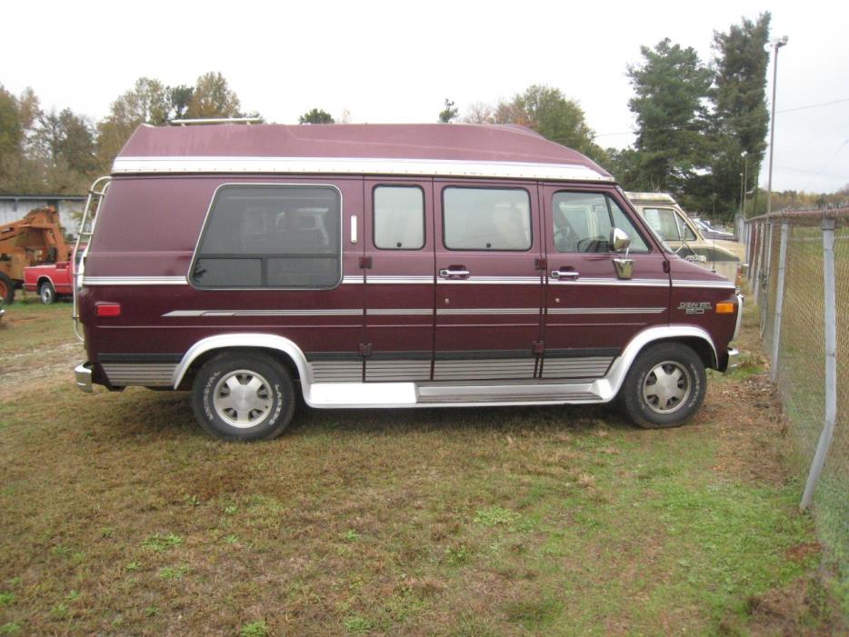 1995 Chevrolet G20  Passenger Van
