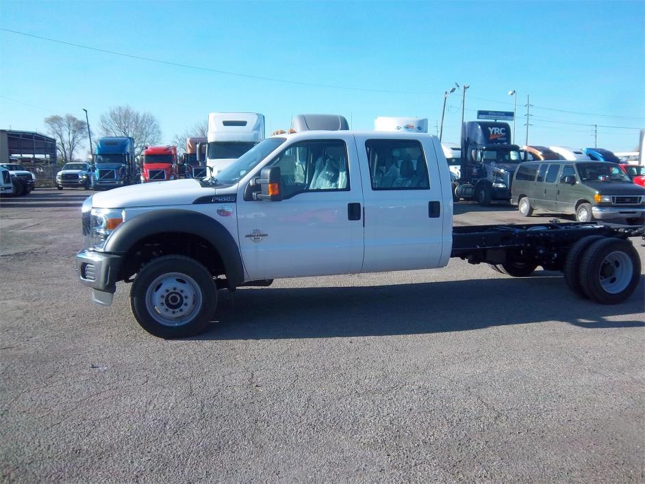 2015 Ford F550 Xl Sd  Cab Chassis