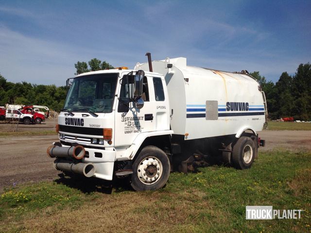 1990 Isuzu Ftr  Sweeper