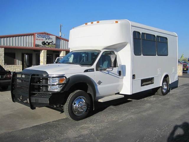 2012 Ford F550  Bus