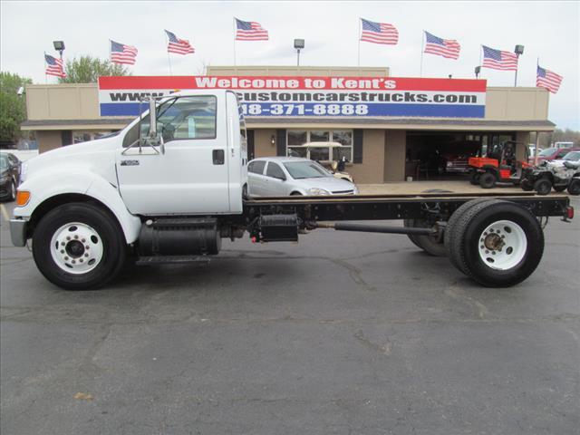 2011 Ford F-650 Sd  Cab Chassis