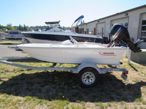 2016 Boston Whaler 110 Sport