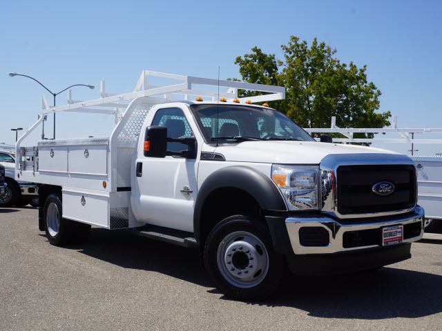 2016 Ford S-Dty F-550  Contractor Truck