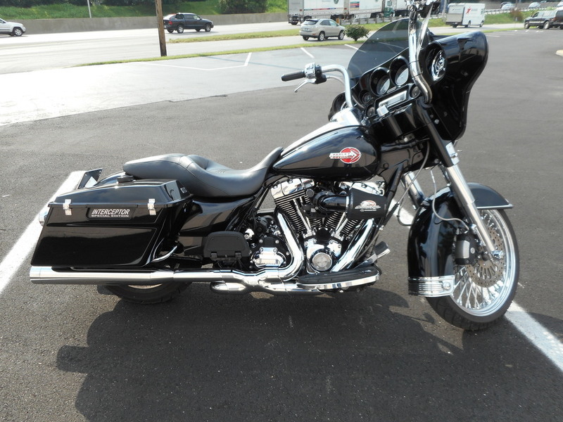 2011 Harley-Davidson FLHTP
