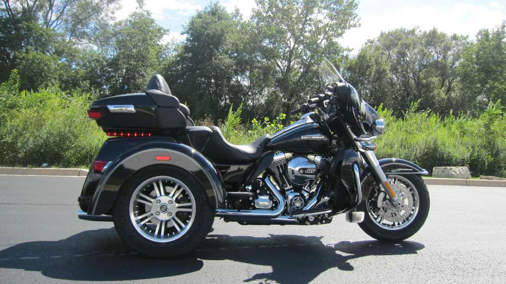 2012 Harley-Davidson DYNA WIDE GLIDE FXDWG-103