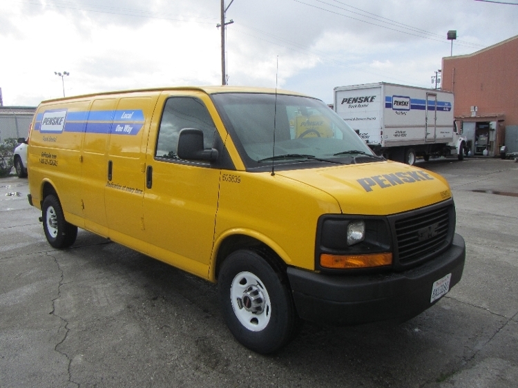 2011 Gmc Savana G2500  Cargo Van