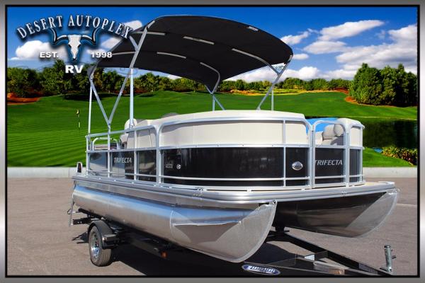 2016 Forest River Trifecta 217CR Pontoon Boat