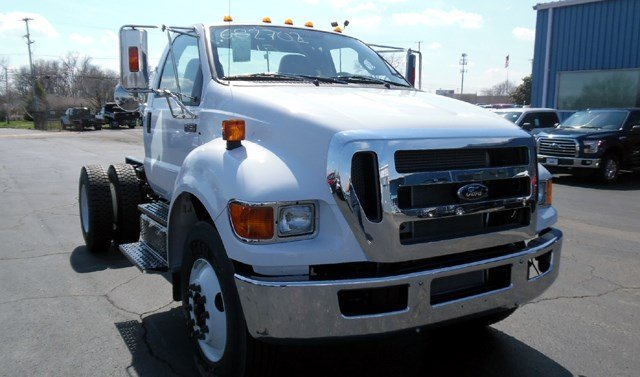 2015 Ford F650  Cab Chassis