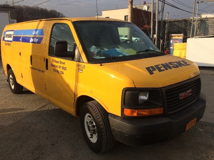 2010 Gmc Savana G3500  Cargo Van