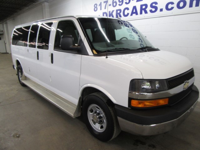 2014 Chevrolet Express 3500 Passeng  Passenger Van