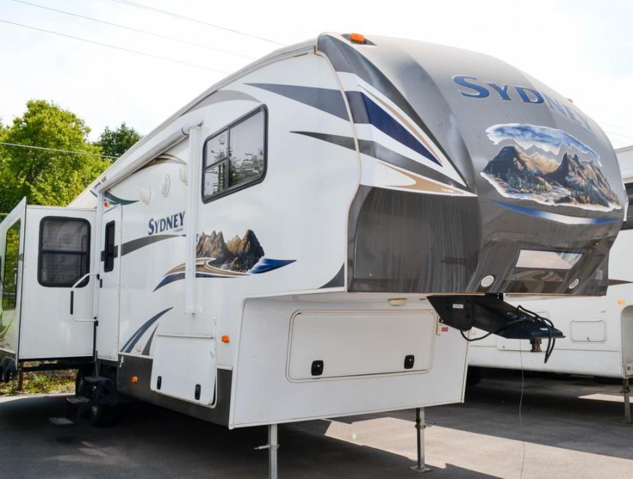 2012 Keystone Outback Sydney 325 FRE