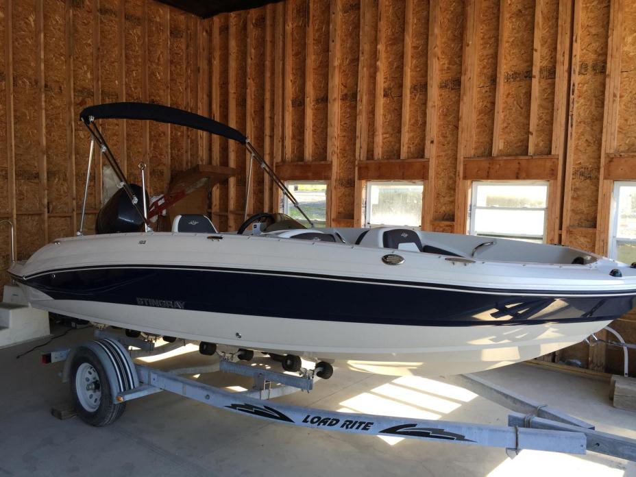 2016 Stingray Boats 182SC