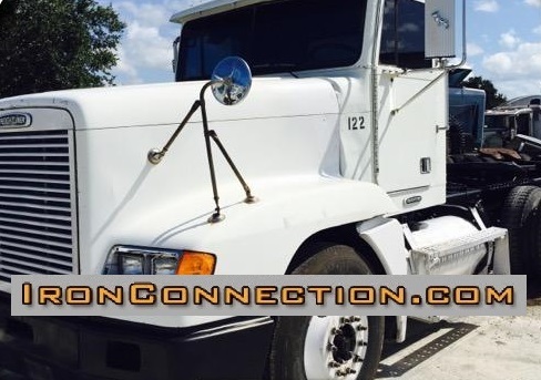 1998 Freightliner Fld120  Conventional - Day Cab