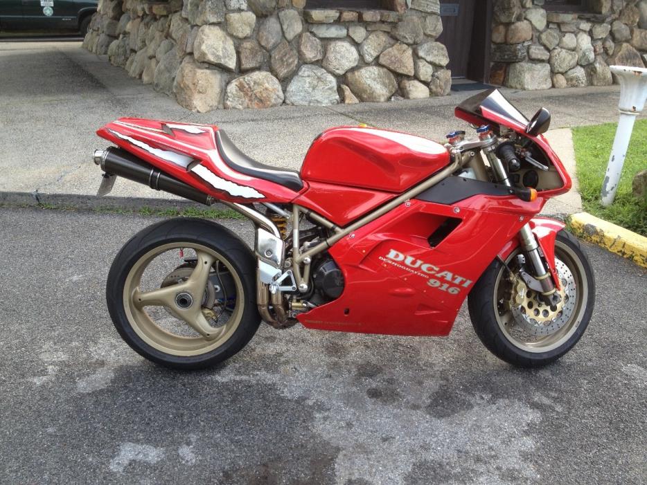 2011 Ducati Superbike 848 EVO