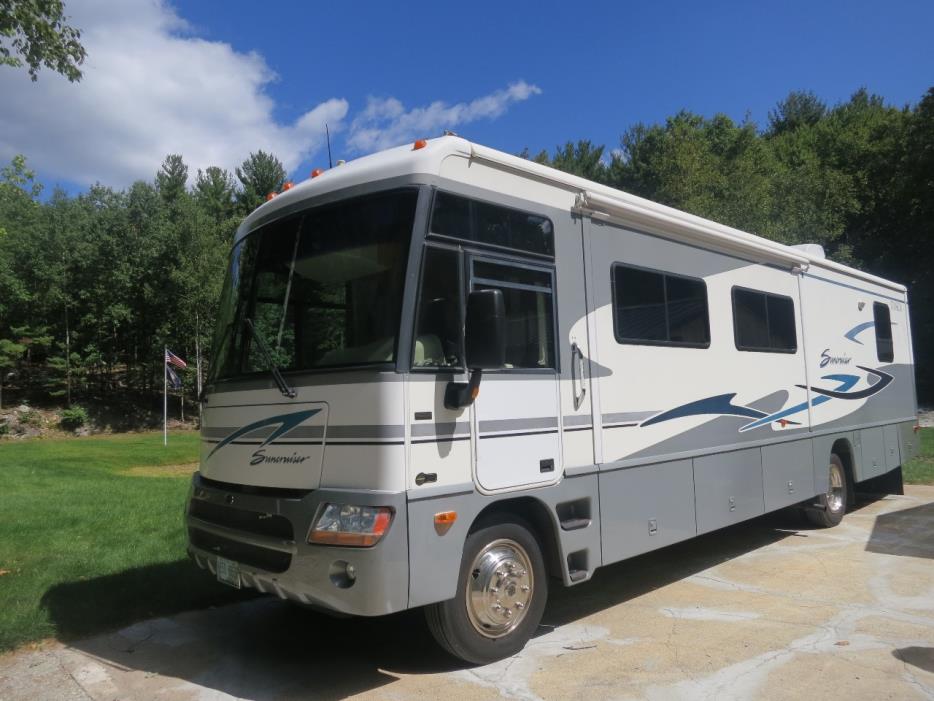 2004 Itasca SUNCRUISER 35U