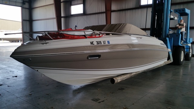 2004 Four Winns 225 Sundowner