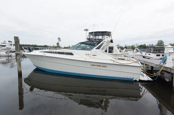 1989 Sea Ray 39 Express Cruiser